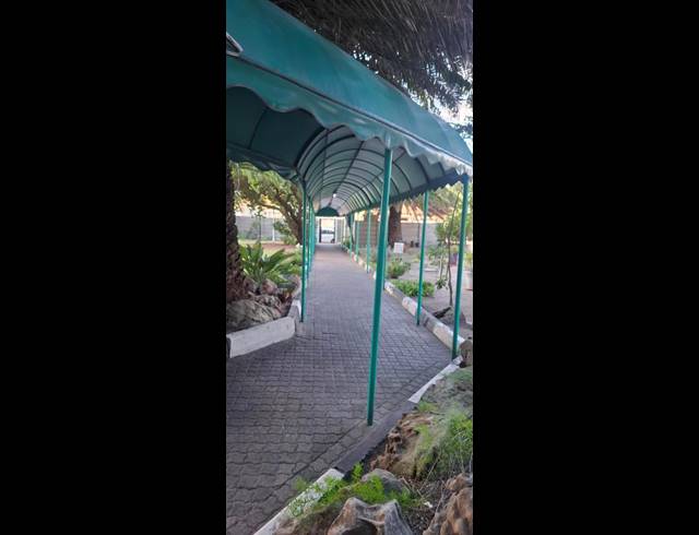 2 BEDROOM APARTMENT FOR SALE IN GOODWOOD CENTRAL